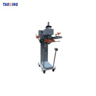 लकड़ी के लिए गर्म मुद्रांकन मशीन